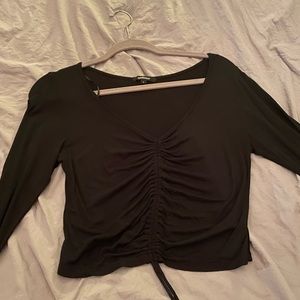 Long sleeve crop top